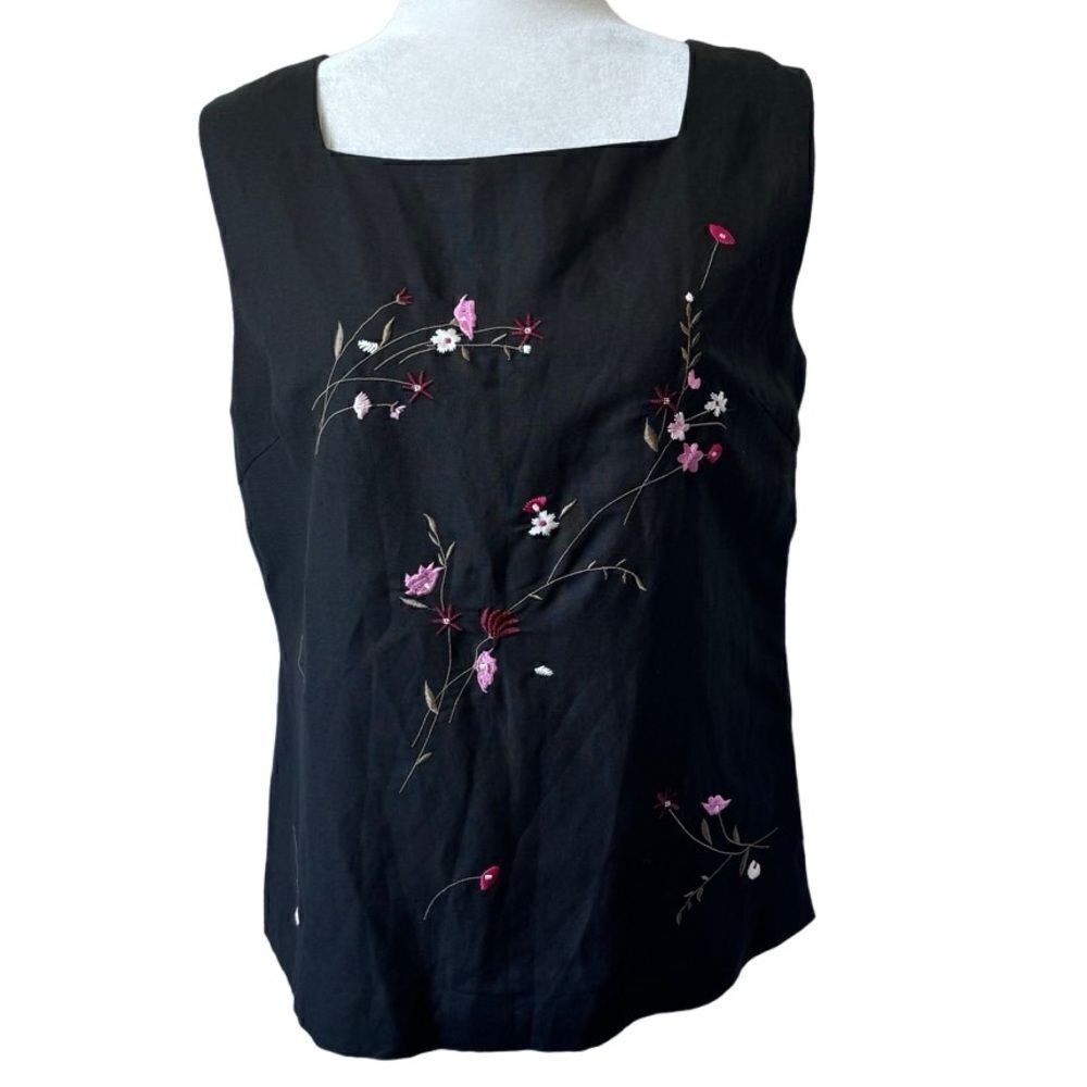 Limited Apparel Black Embroidered Floral Top Sleeveless SZ 12